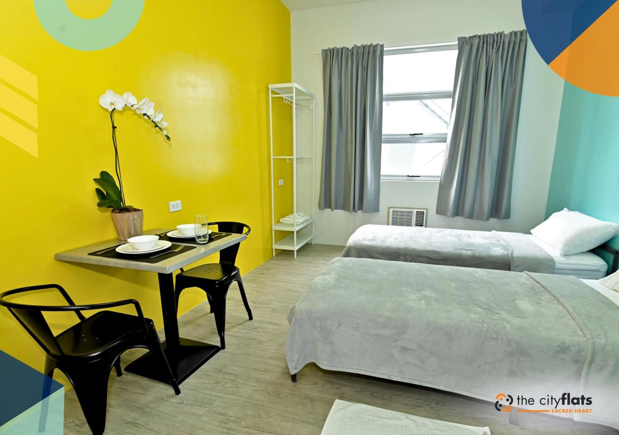 The City Flats Sacred Heart Makati City Luaran gambar